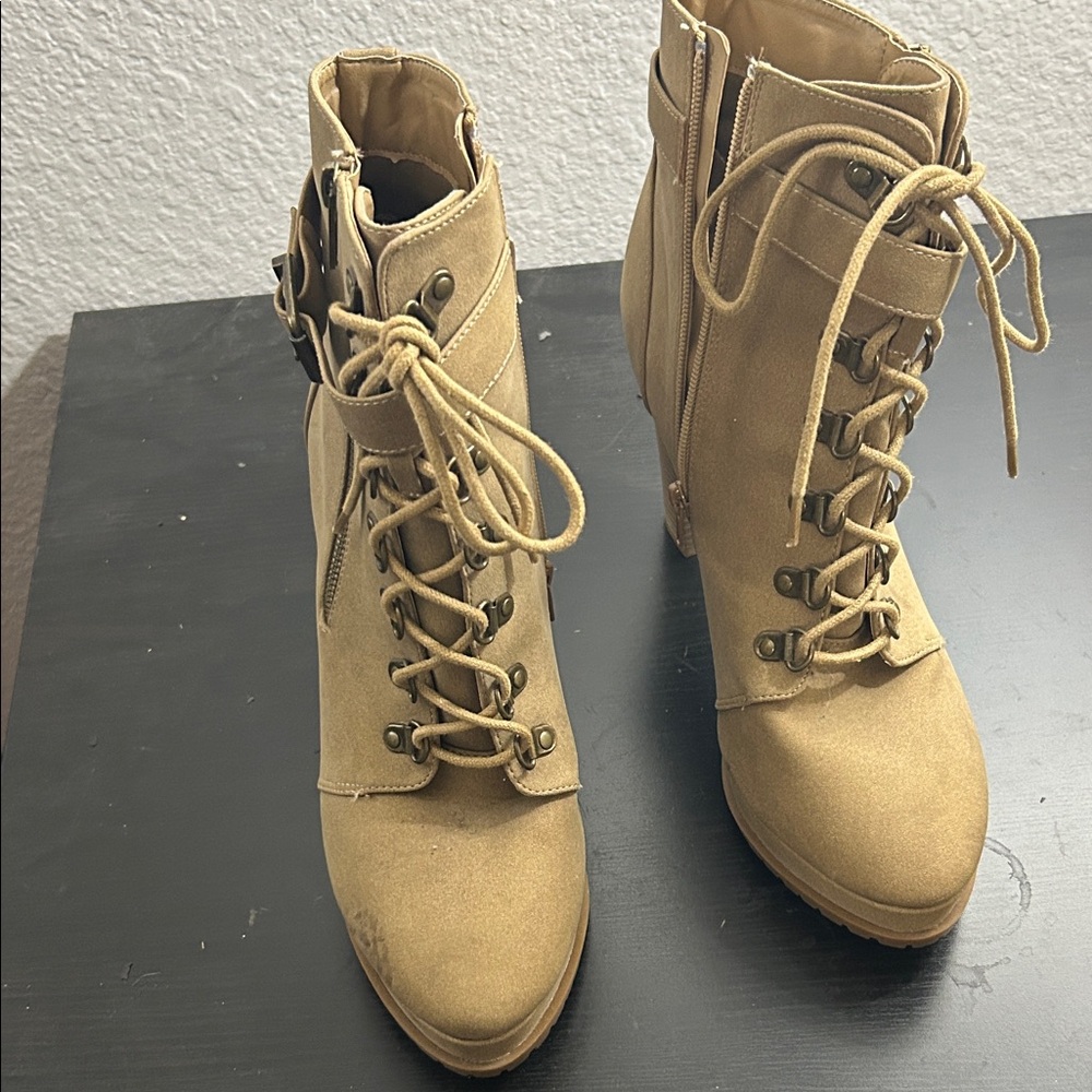Shoe dazzle Tan Ankle Boots - Picture 2 of 6